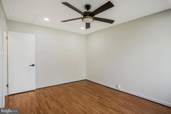 $3,000 | 18740 Pier Point Place, Gaithersburg, MD 20886