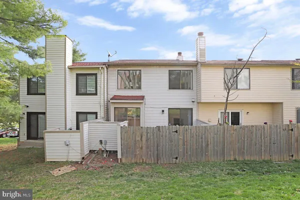 $3,000 | 18740 Pier Point Place, Gaithersburg, MD 20886