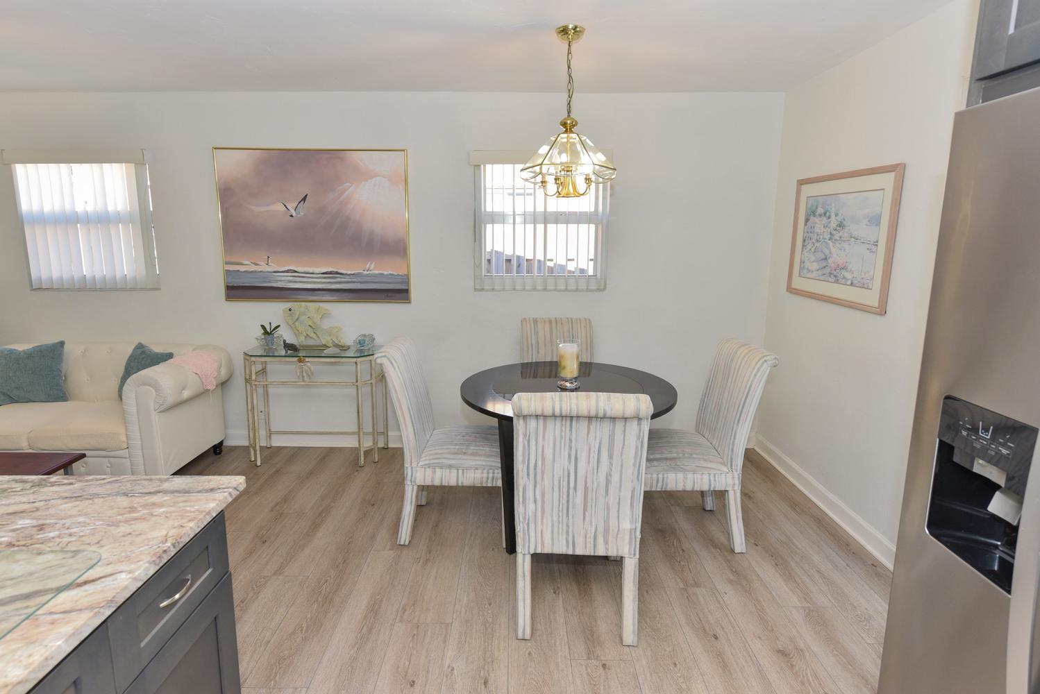 727 Bunker Road West Palm Beach, FL 33405 - Photo 12 of 25 727 Bunker Rd West Palm Beach-large-012-