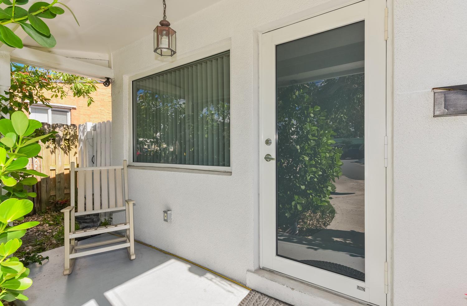 727 Bunker Road West Palm Beach, FL 33405 - Photo 5 of 25 727 Bunker Rd West Palm Beach-large-005-