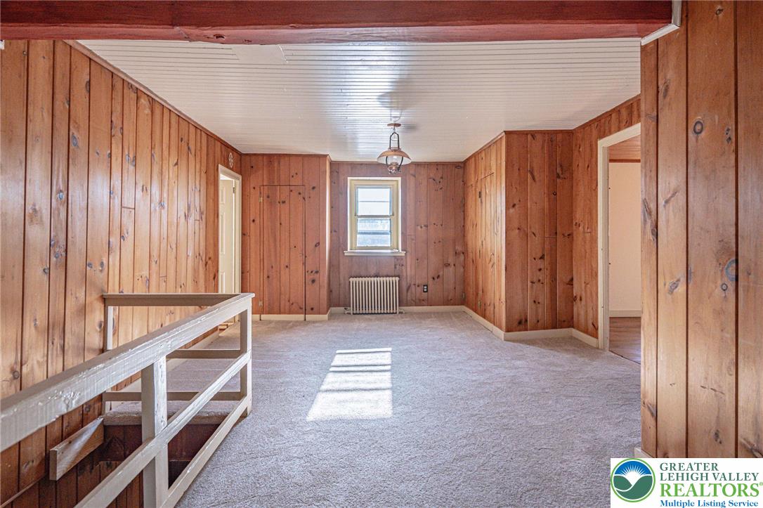 621 Nursery Road Kempton, PA 19529 - Photo 27 of 64 a view of entryway