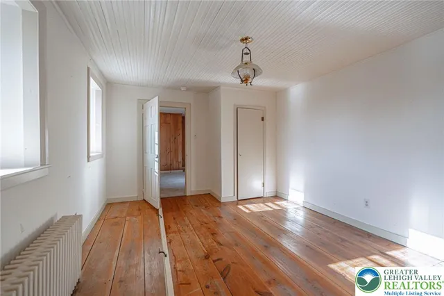 $2,000 | 621 Nursery Road, Kempton, PA 19529