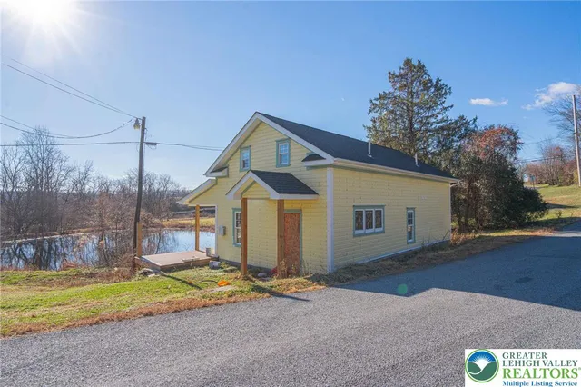 $2,000 | 621 Nursery Road, Kempton, PA 19529