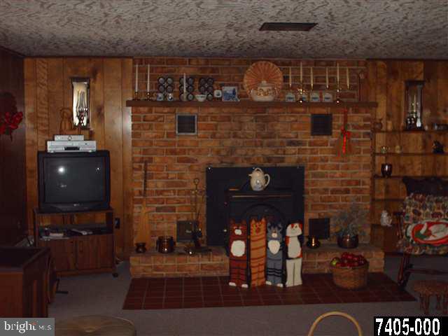 1730 Valley Road York, PA 17403 - Photo 11 of 15 Gallery Image 11