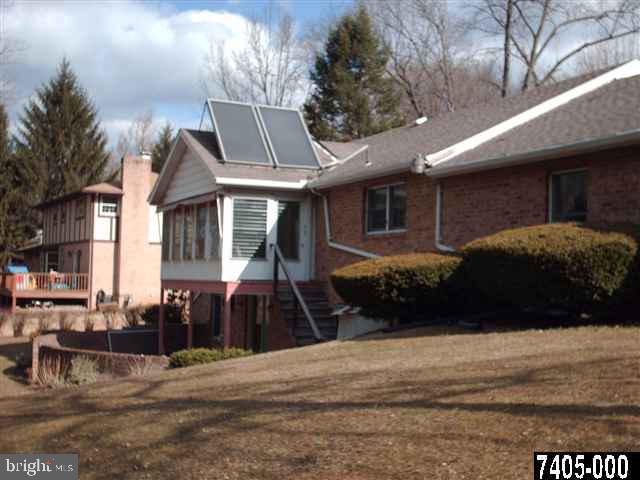 1730 Valley Road York, PA 17403 - Photo 3 of 15 Gallery Image 3
