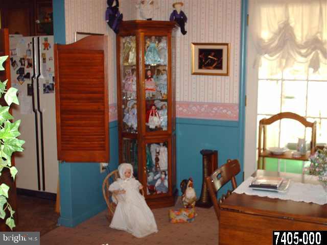 1730 Valley Road York, PA 17403 - Photo 8 of 15 Gallery Image 8