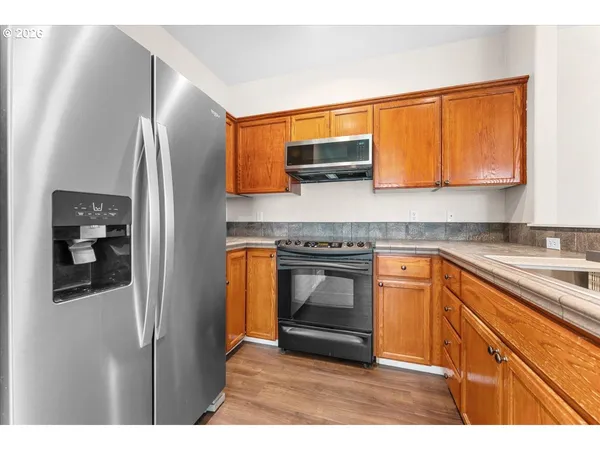 $399,900 | 17257 Southwest Berkeley Lane, Beaverton, OR 97003