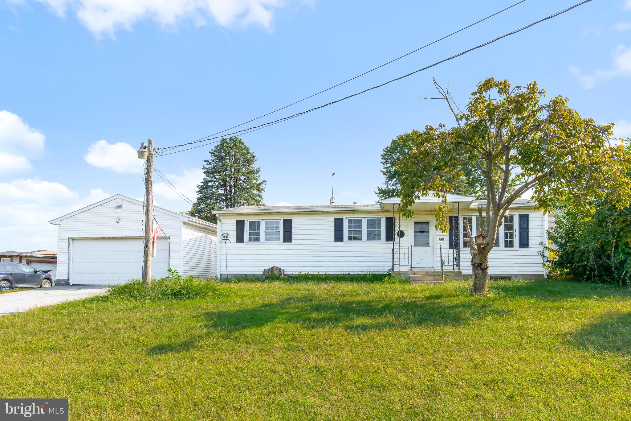 305 Hollow Road New Providence, PA 17560 - Photo 5 of 40
