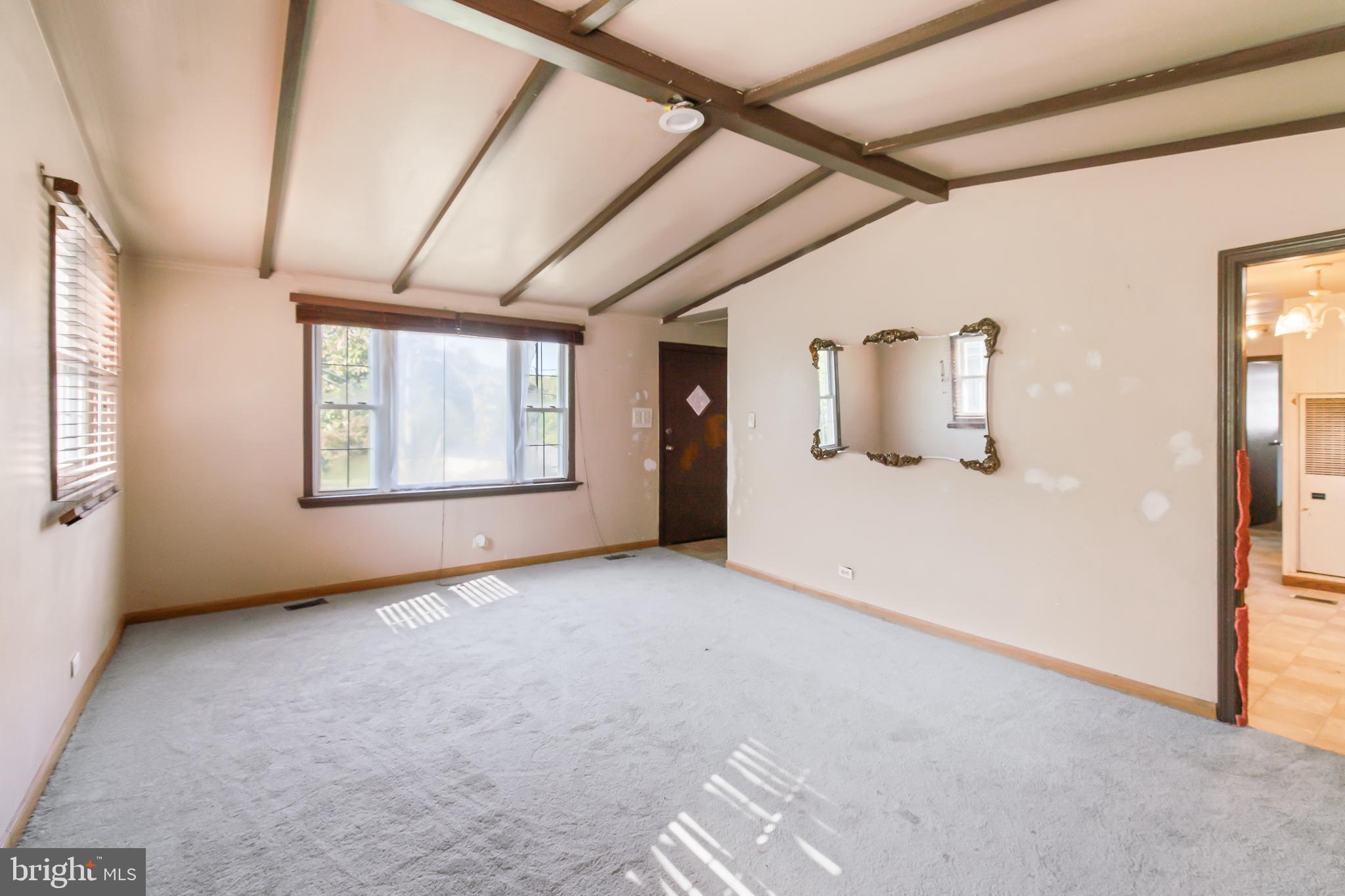 305 Hollow Road New Providence, PA 17560 - Photo 8 of 40