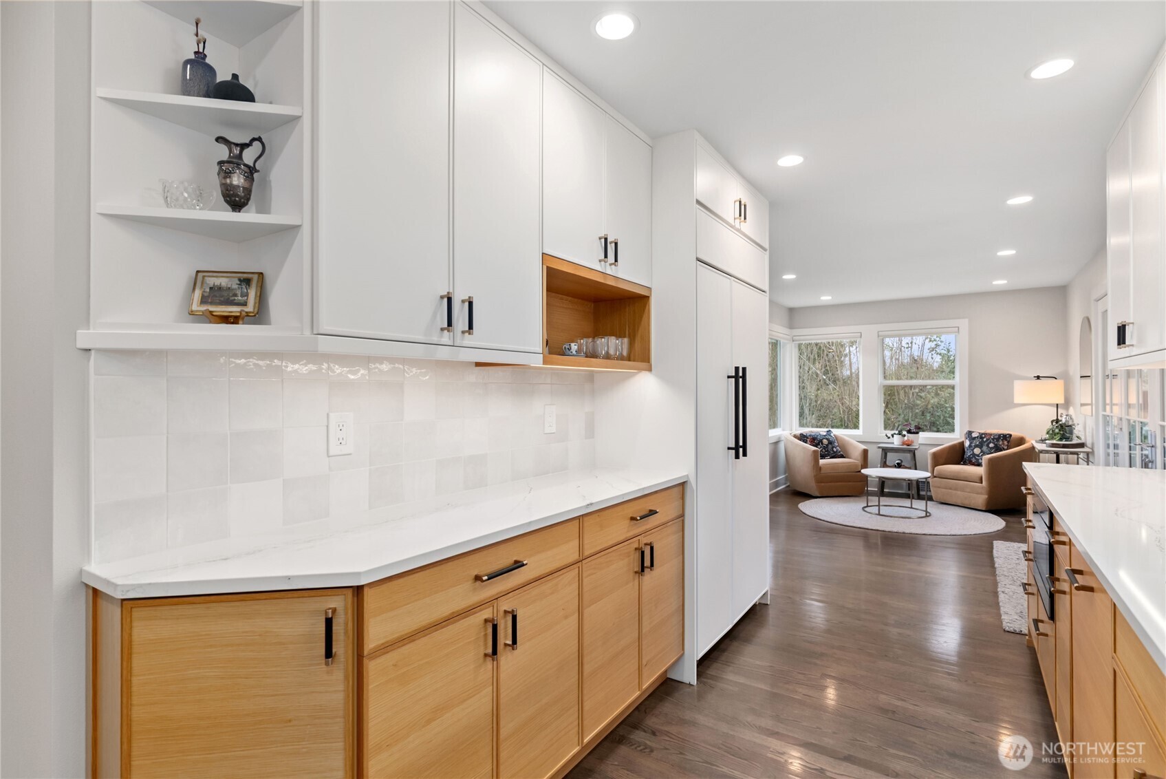 9604 44th Avenue Southwest Seattle, WA 98136 - Photo 11 of 30