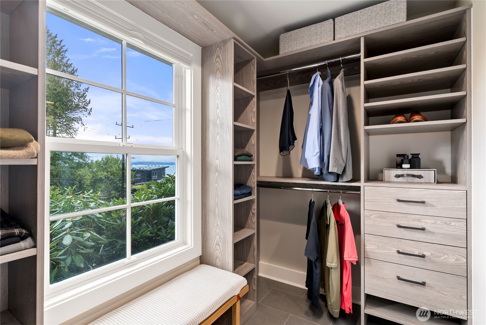 9604 44th Avenue Southwest Seattle, WA 98136 - Photo 19 of 30