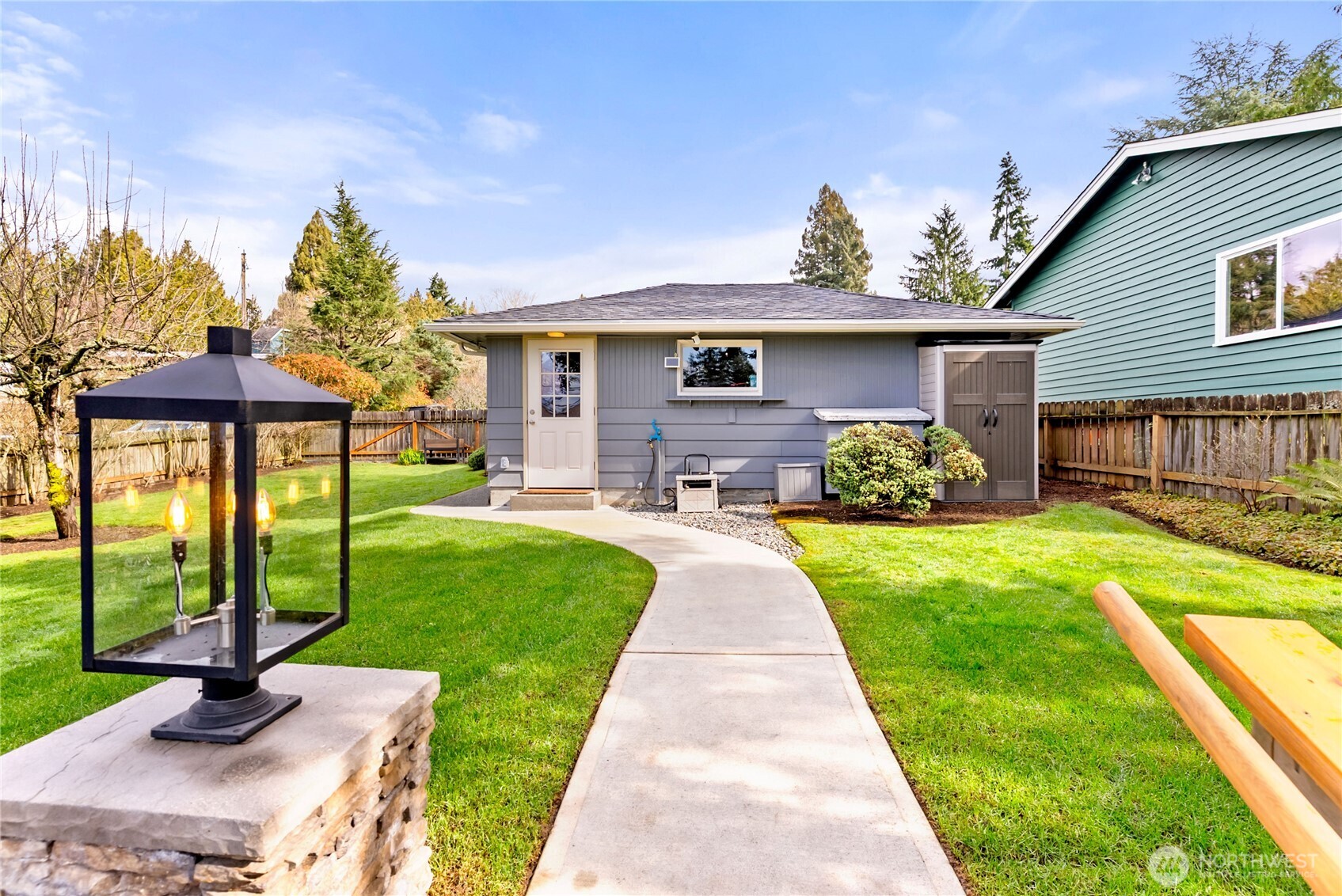 9604 44th Avenue Southwest Seattle, WA 98136 - Photo 27 of 30