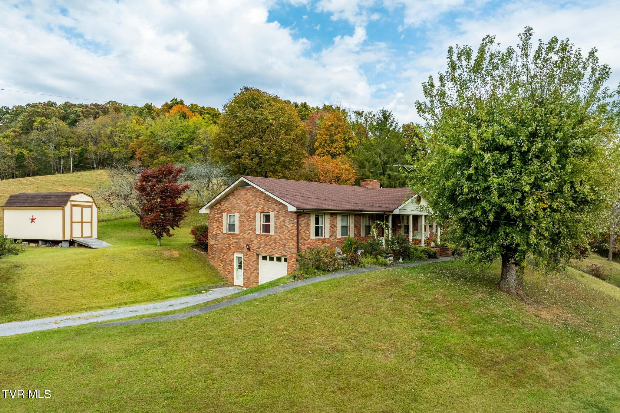348 Clinch Valley Road Eidson, TN 37731 - Photo 33 of 120 348 Clinch Valley Rd (23 of 116)