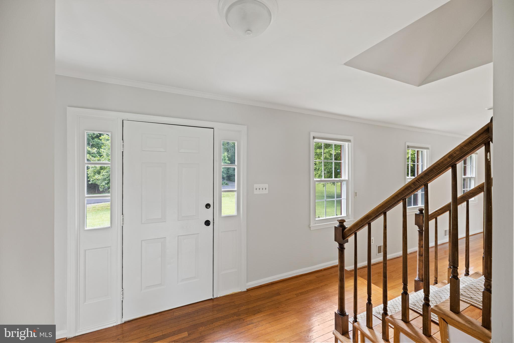 10906 Equestrian Court Reston, VA 20190 - Photo 3 of 36 Foyer and front staircase.