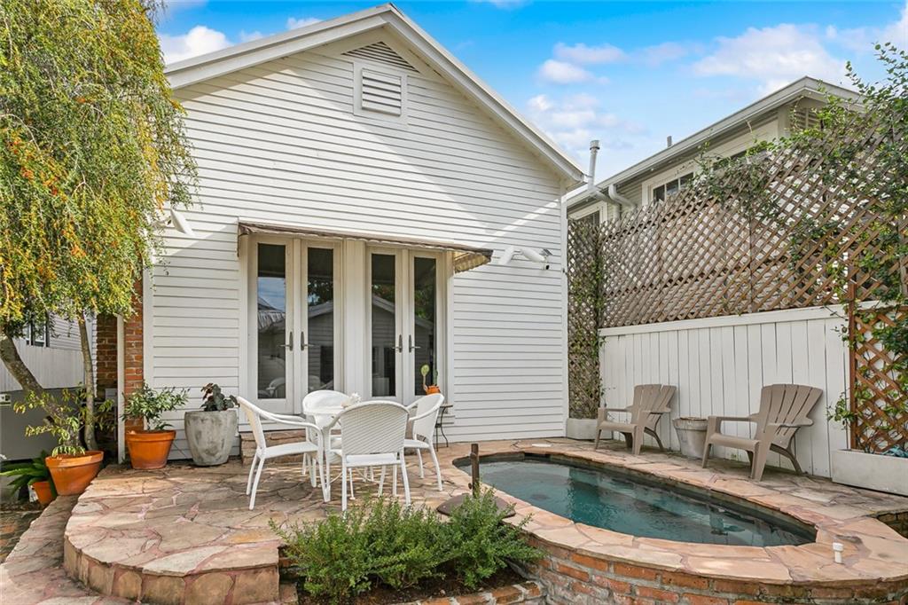 282 Audubon Street New Orleans, LA 70118 - Photo 4 of 32