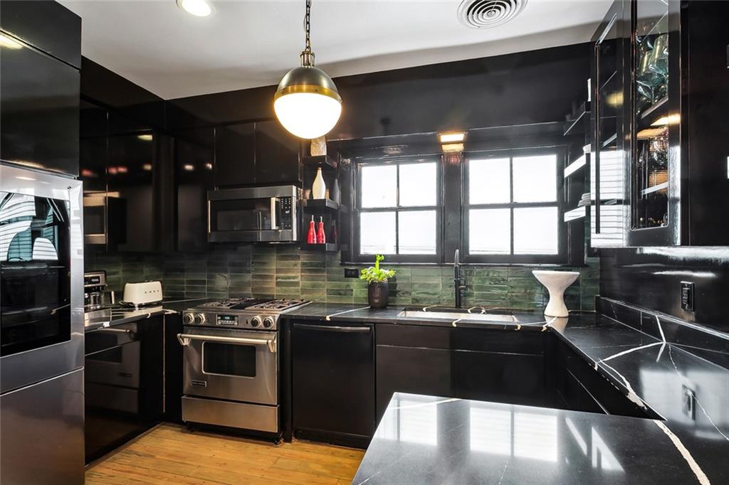 282 Audubon Street New Orleans, LA 70118 - Photo 10 of 32