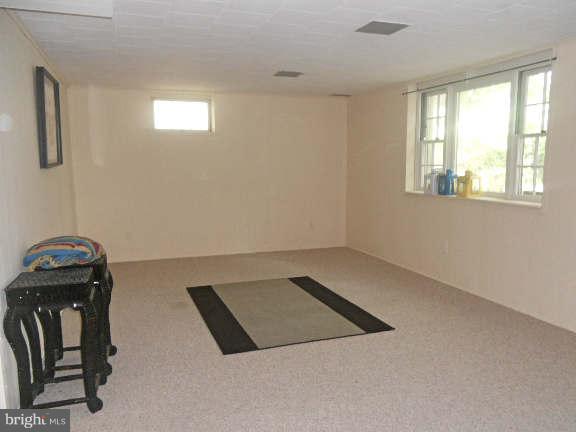 904 Huntsman Road Baltimore, MD 21286 - Photo 24 of 29 Basement