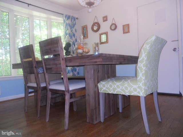 904 Huntsman Road Baltimore, MD 21286 - Photo 10 of 29 Dining Room