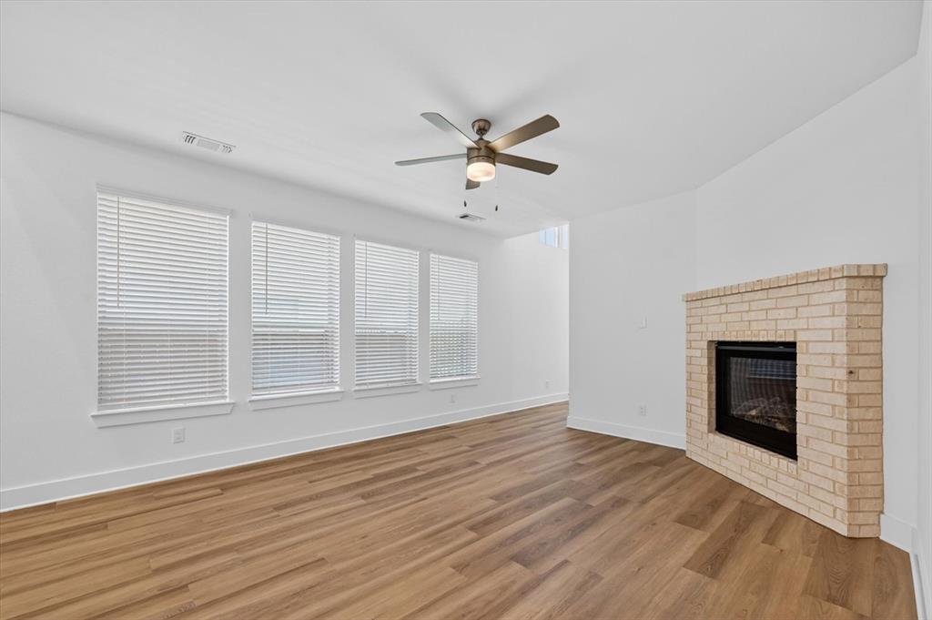 818 Stone Grv Road Lavon, TX 75166 - Photo 8 of 26 Gallery Image 8