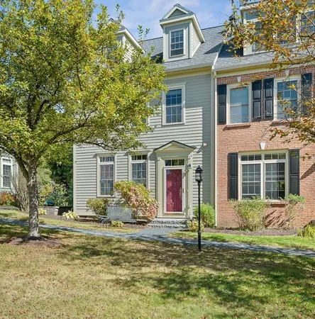 $1,089,000 | 31 Forest Edge Drive, Hanover, NH 03755