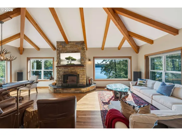 $1,850,000 | 83837 Highway 101, Florence, OR 97439