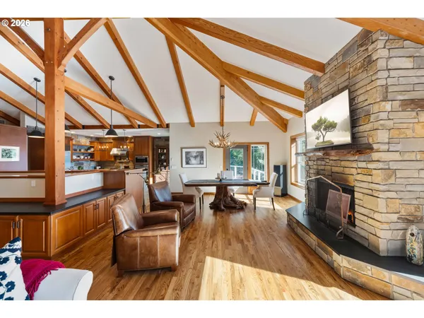 $1,850,000 | 83837 Highway 101, Florence, OR 97439