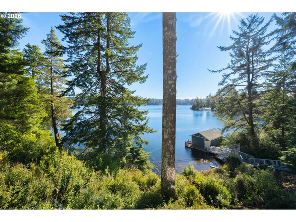 $1,850,000 | 83837 Highway 101, Florence, OR 97439