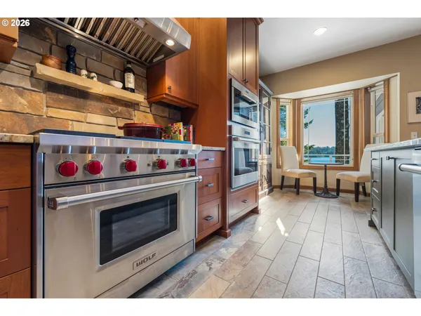 $1,850,000 | 83837 Highway 101, Florence, OR 97439