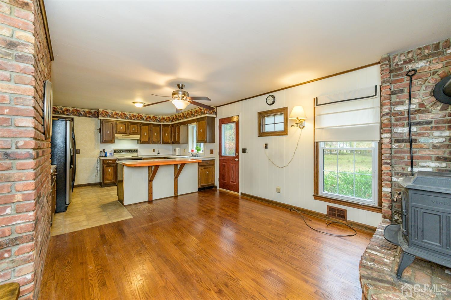 17 Brookside Road Millstone Township, NJ 08510 - Photo 14 of 40 Gallery Image 14