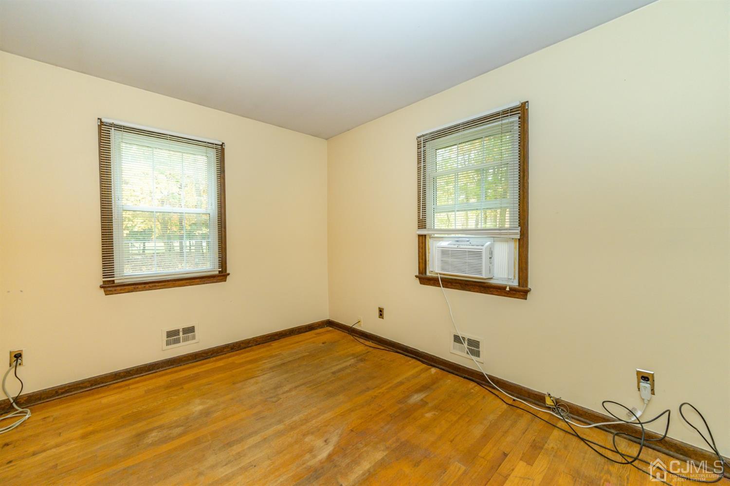 17 Brookside Road Millstone Township, NJ 08510 - Photo 19 of 40 Gallery Image 19