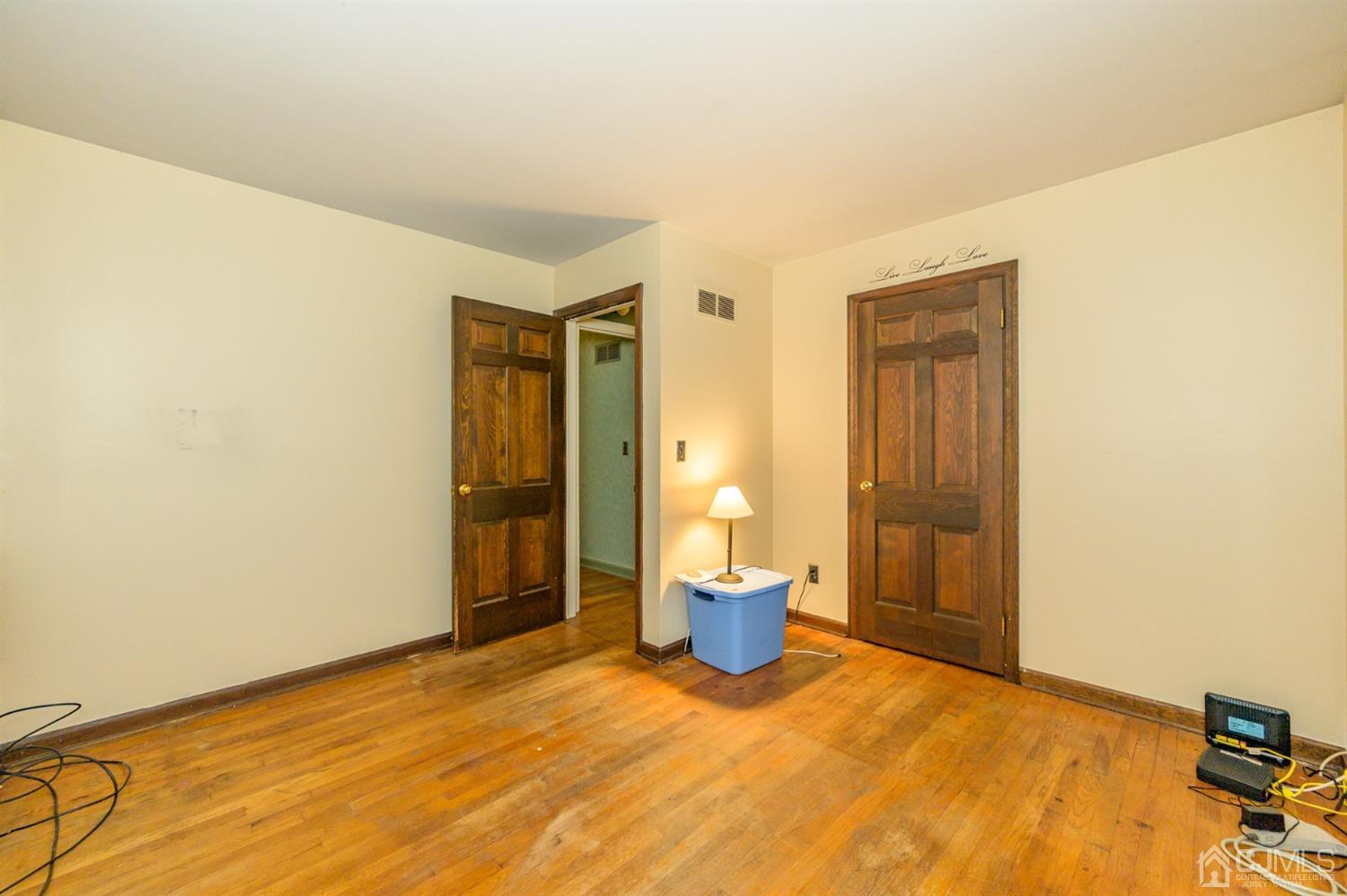 17 Brookside Road Millstone Township, NJ 08510 - Photo 20 of 40 Gallery Image 20