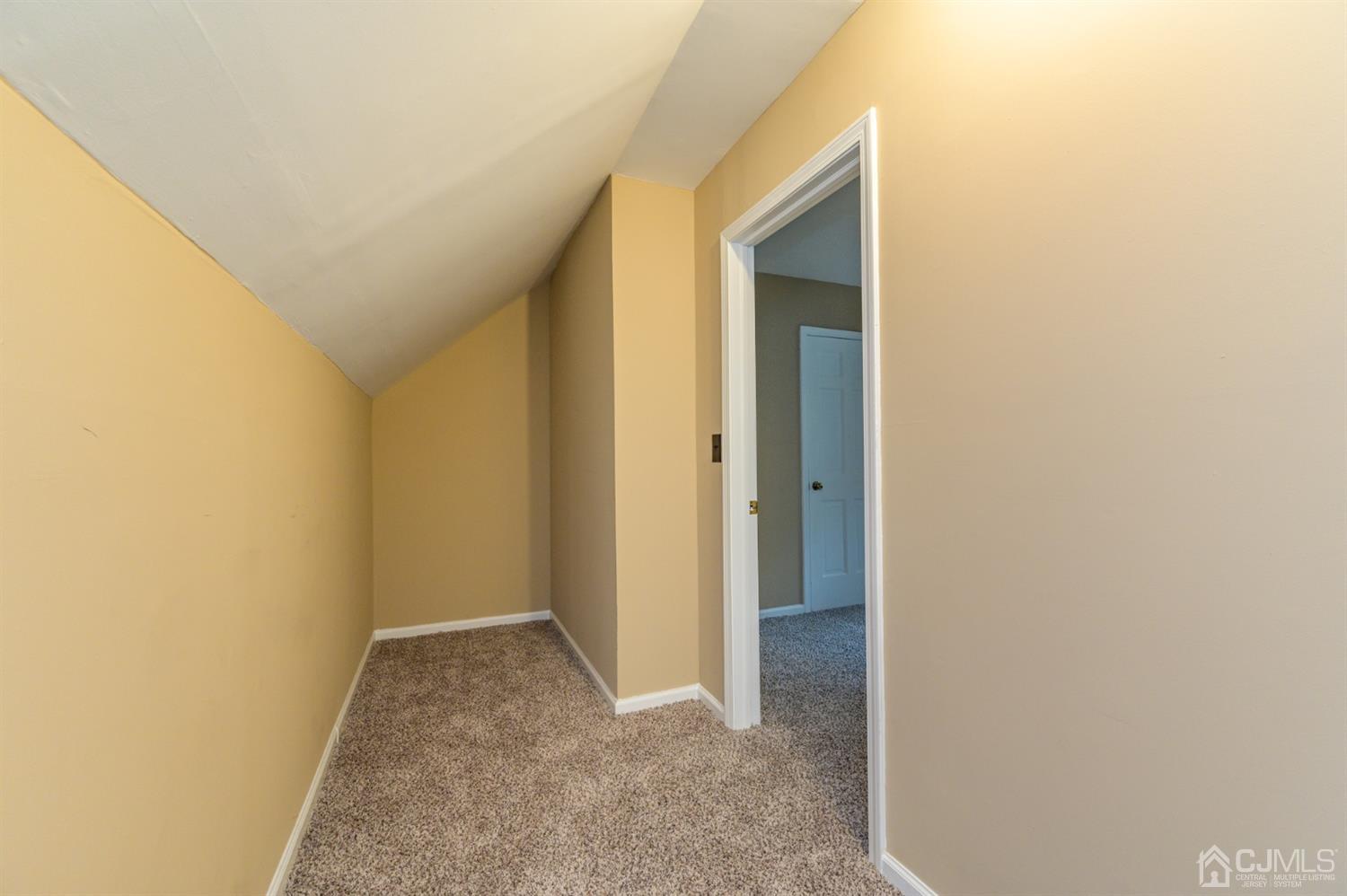 17 Brookside Road Millstone Township, NJ 08510 - Photo 26 of 40 Gallery Image 26