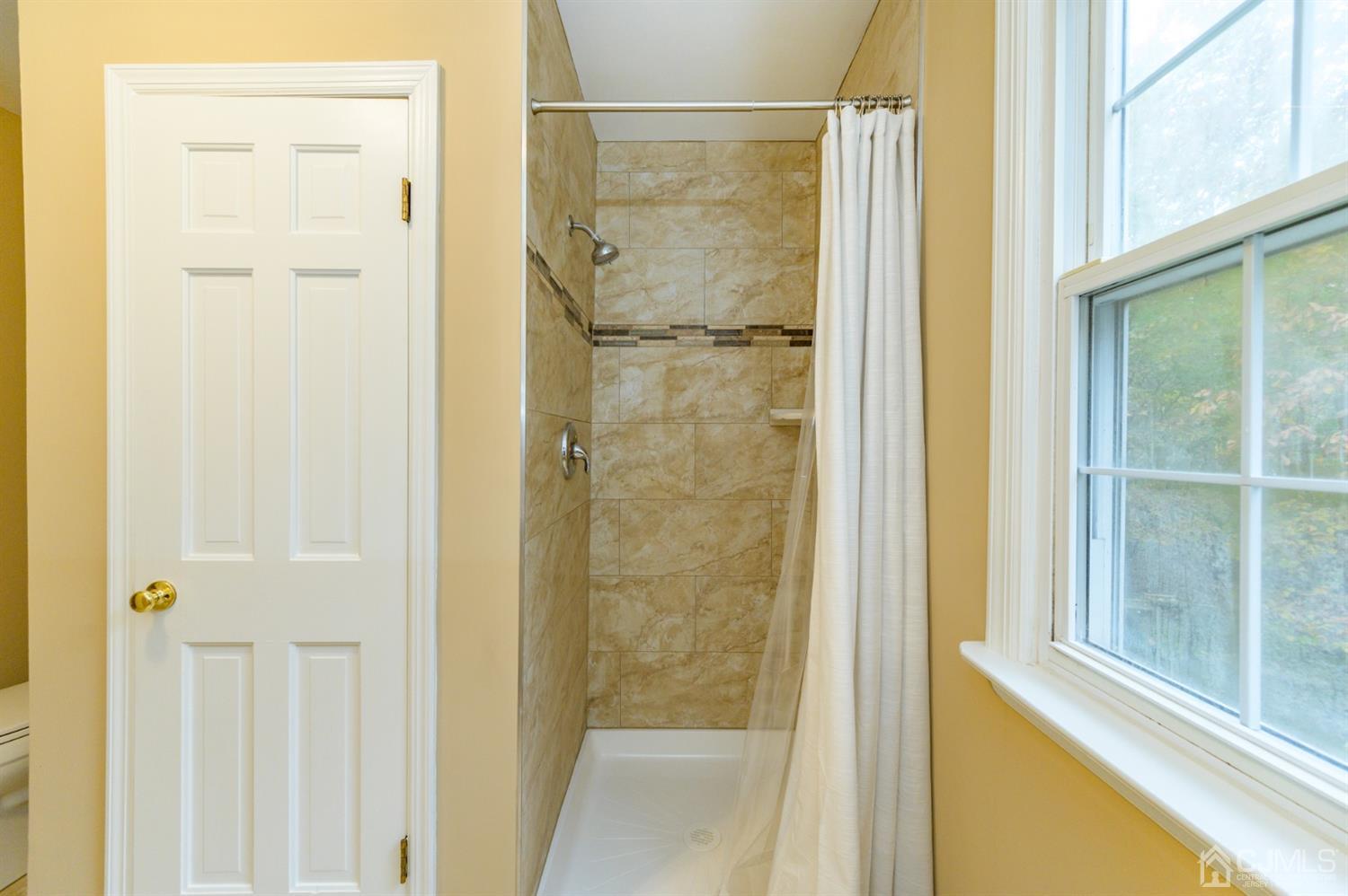 17 Brookside Road Millstone Township, NJ 08510 - Photo 31 of 40 Gallery Image 31