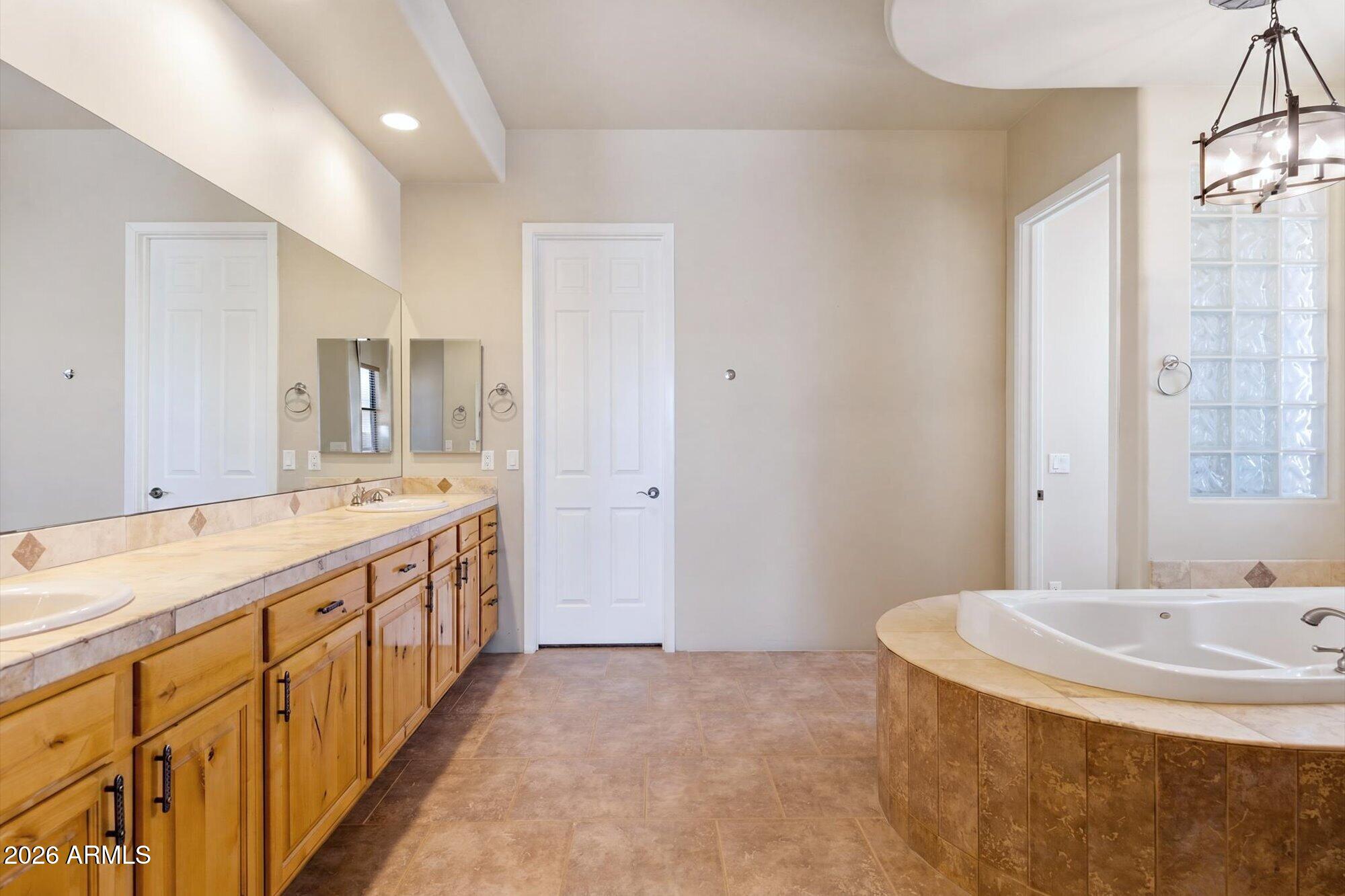13919 East Quail Track Road Scottsdale, AZ 85262 - Photo 17 of 49