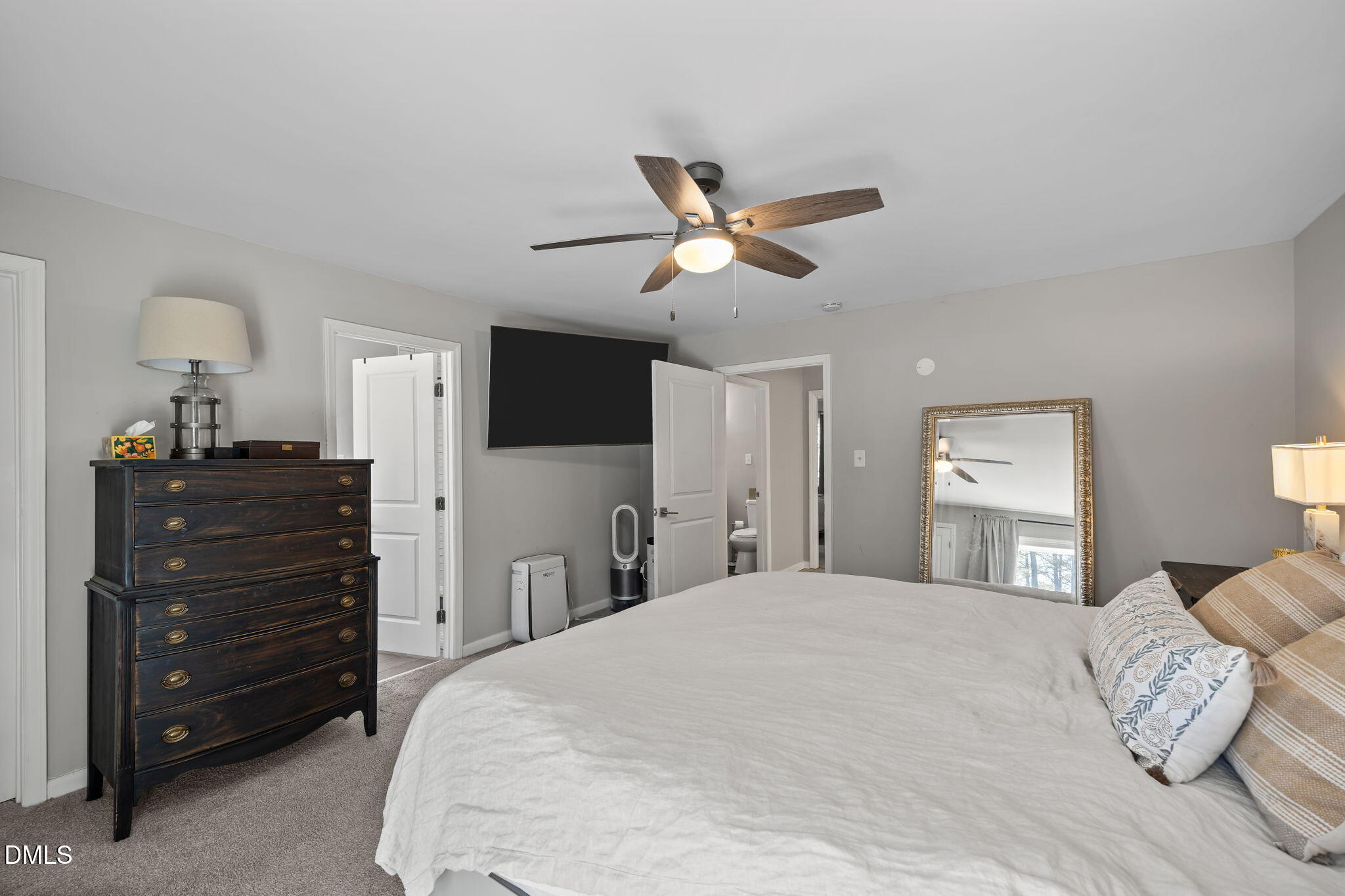 4500 Embleton Drive Raleigh, NC 27612 - Photo 22 of 45 40-web-or-mls-IMG_3770