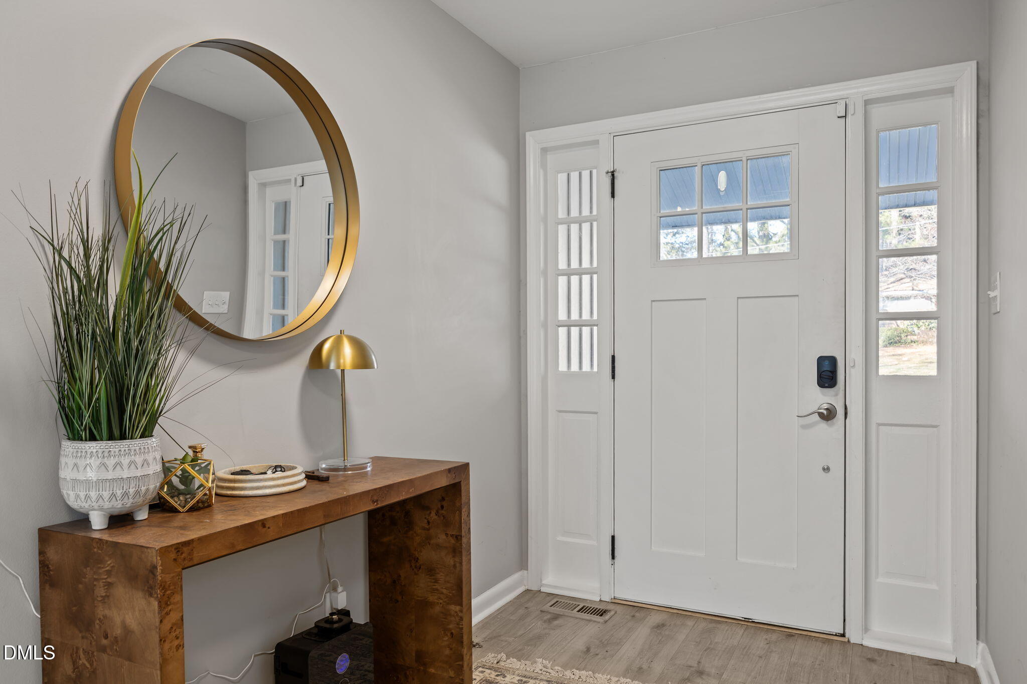 4500 Embleton Drive Raleigh, NC 27612 - Photo 3 of 45 12-web-or-mls-IMG_3665