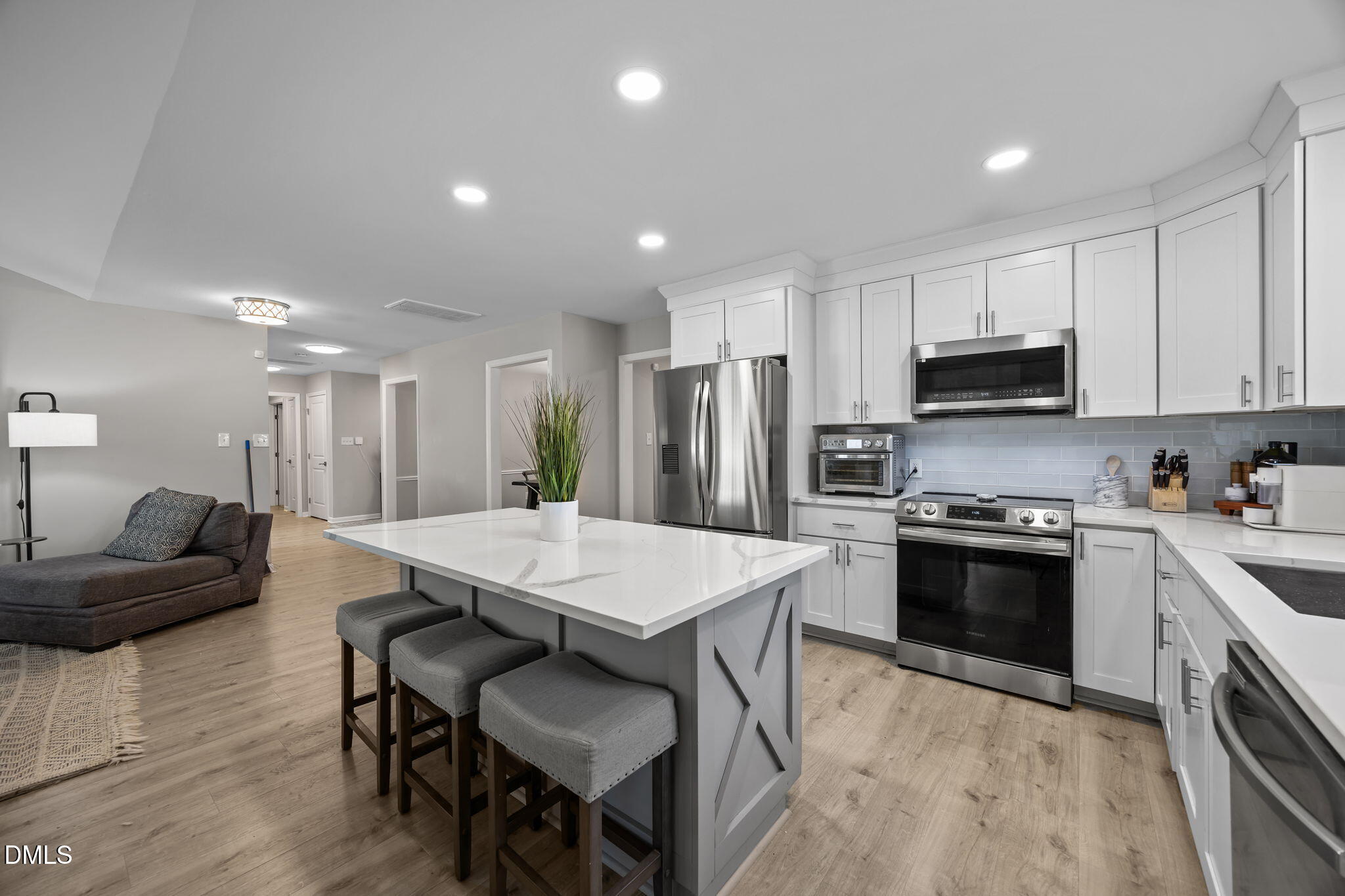 4500 Embleton Drive Raleigh, NC 27612 - Photo 6 of 45 32-web-or-mls-IMG_3731