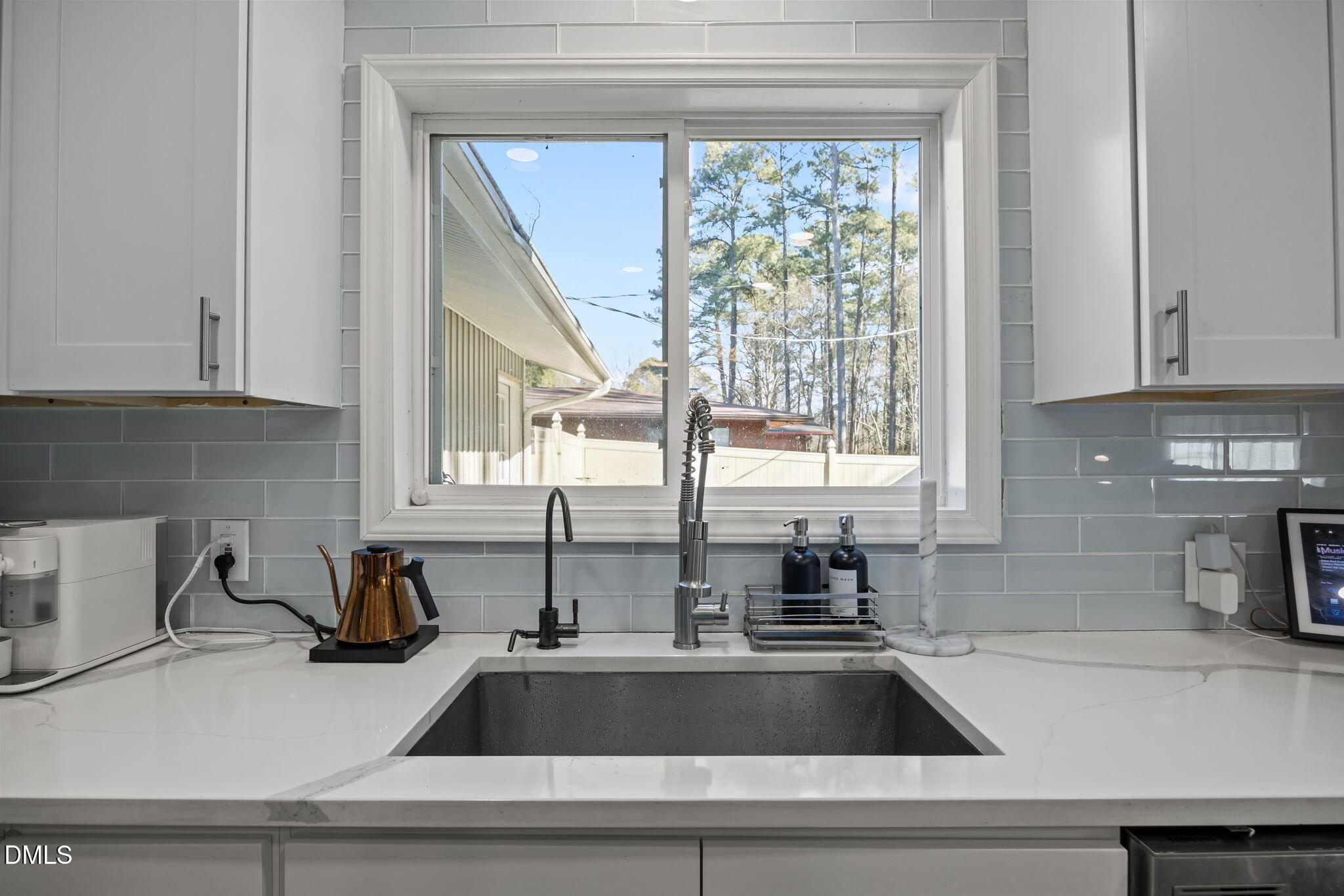 4500 Embleton Drive Raleigh, NC 27612 - Photo 7 of 45 33-web-or-mls-IMG_3734