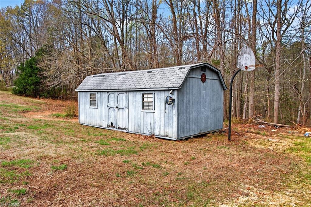 6264 Evening Shade Road Troy, NC 27371 - Photo 35 of 41