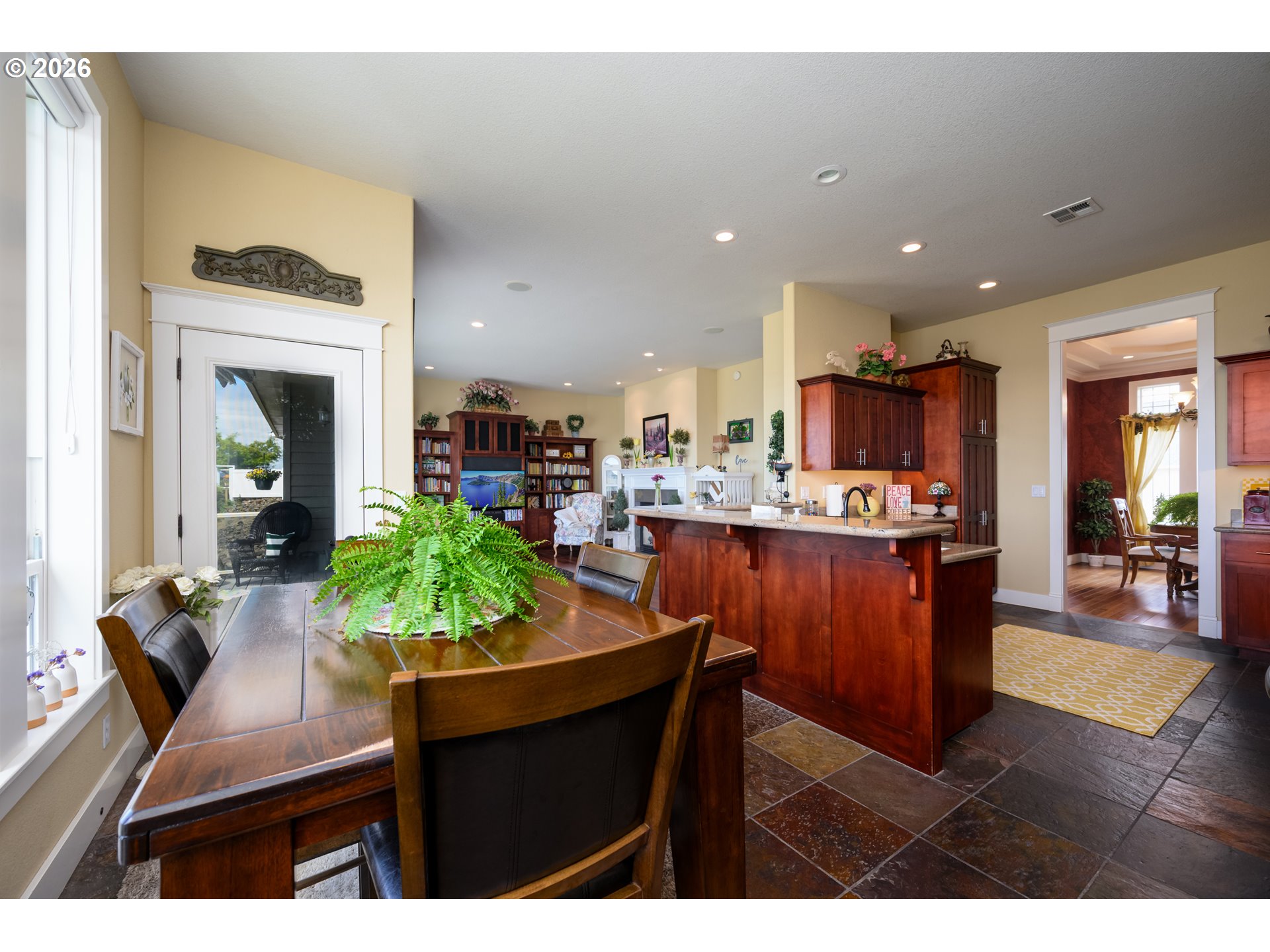 920 Northeast Granite Ridge Roseburg, OR 97470 - Photo 15 of 46