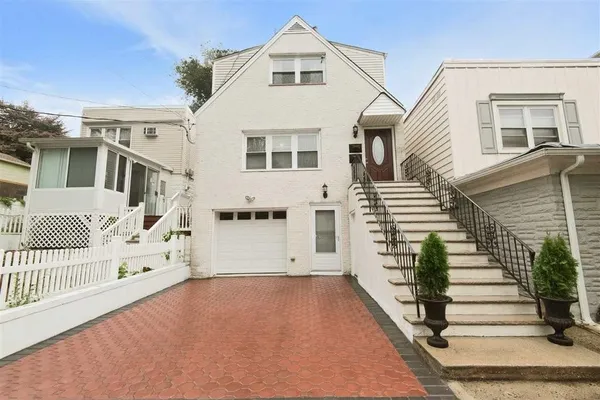 $2,100 | 326 Terrace Avenue, Unit 2, Jersey City, NJ 07307
