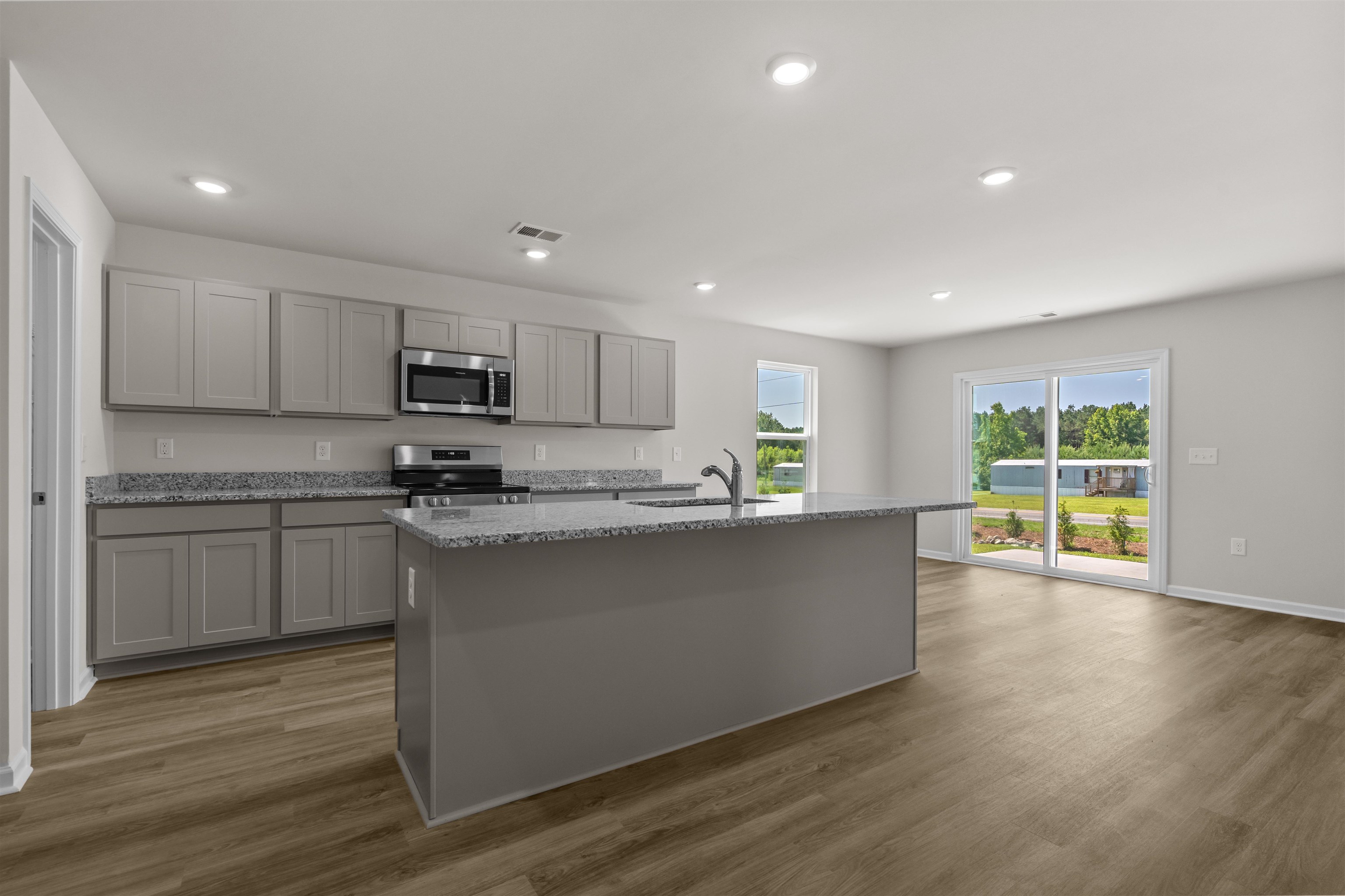 821 Rivas Court Conway, SC 29527 - Photo 12 of 36 Gallery Image 12