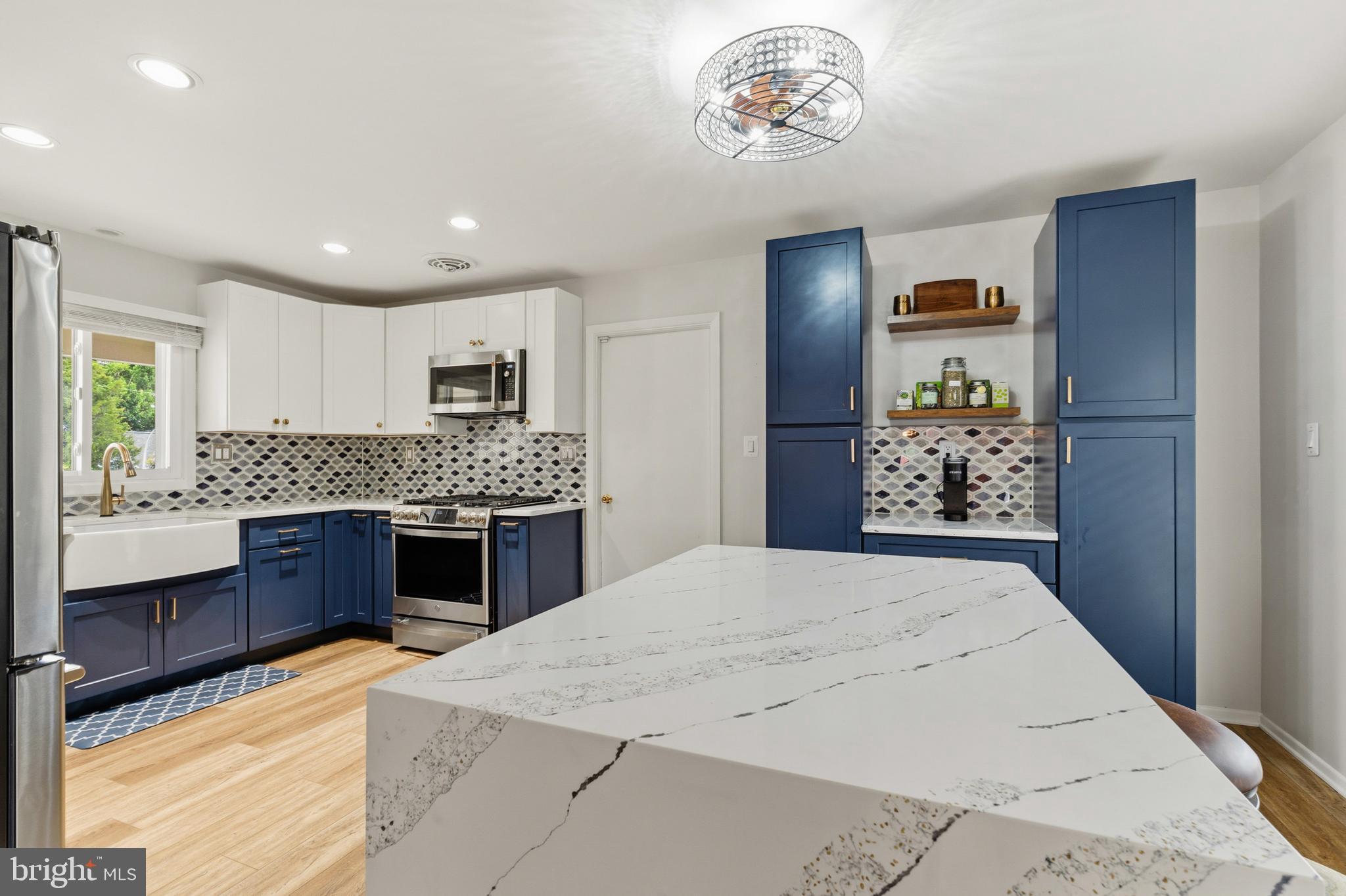 2404 Keyberry Lane Bowie, MD 20715 - Photo 7 of 33