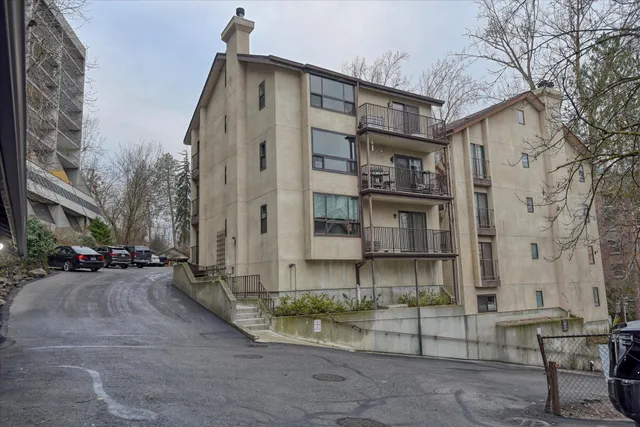 $250,000 | 707 West 6th Avenue, Unit 33, Spokane, WA 99204