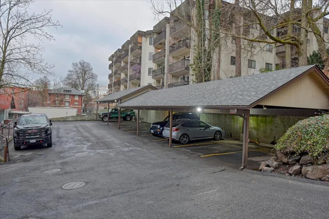 $250,000 | 707 West 6th Avenue, Unit 33, Spokane, WA 99204