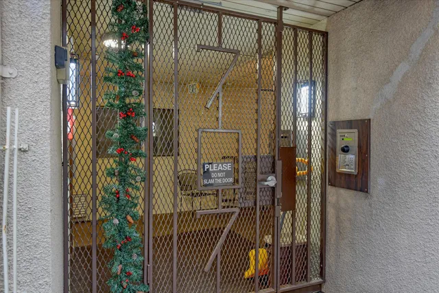 $250,000 | 707 West 6th Avenue, Unit 33, Spokane, WA 99204