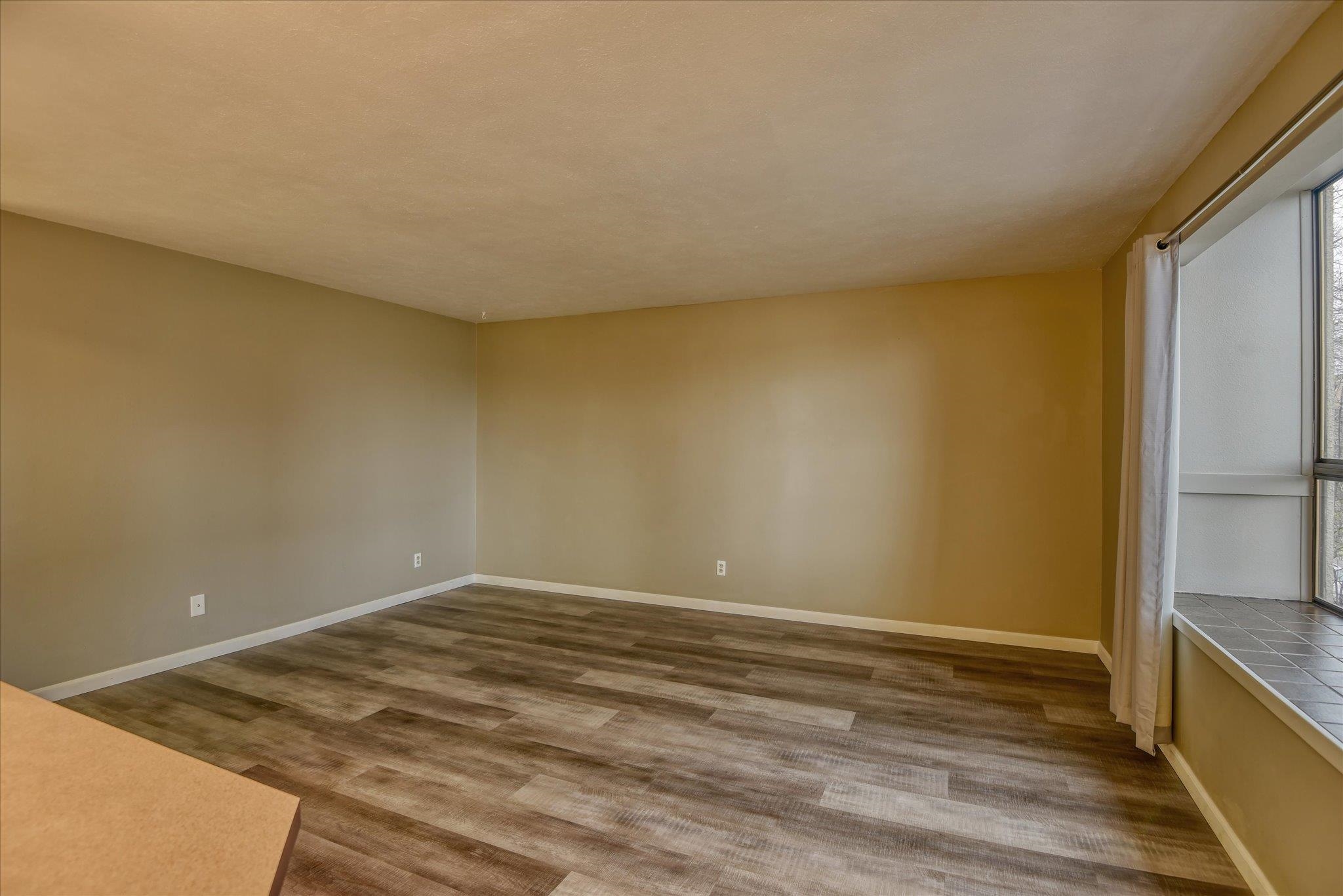 707 West 6th Avenue, Unit 33 Spokane, WA 99204 - Photo 7 of 28