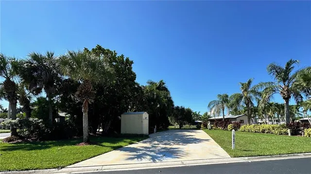 $279,900 | 1313 Nickel Lake Point, Naples, FL 34114