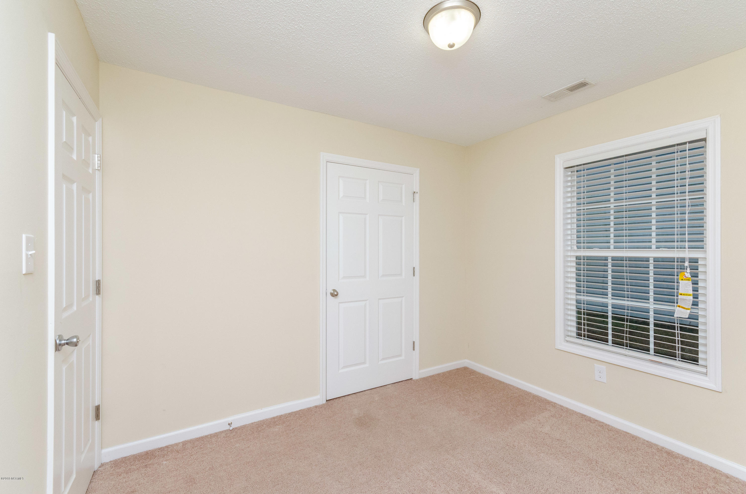 3035 Foxhorn Road Jacksonville, NC 28546 - Photo 19 of 29 DSC_0744