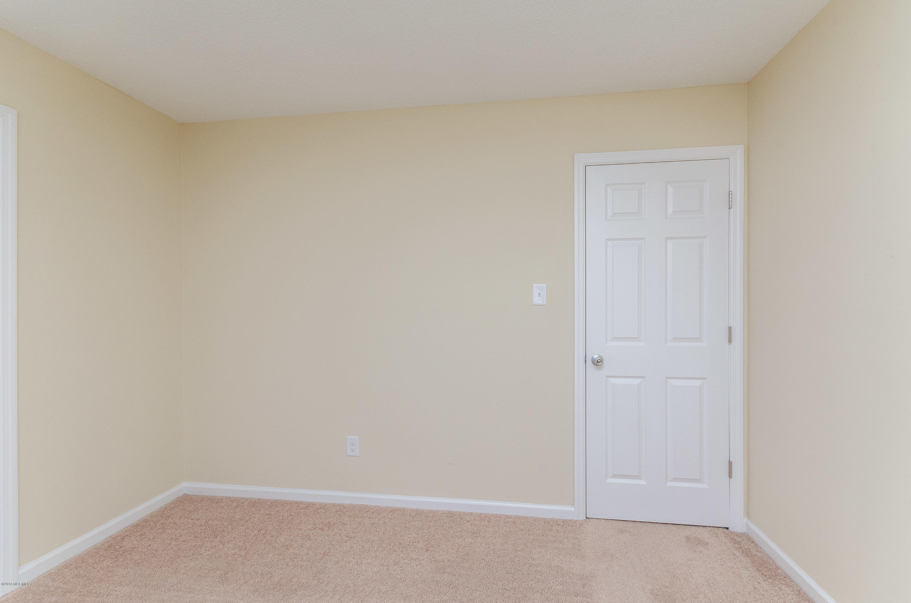 3035 Foxhorn Road Jacksonville, NC 28546 - Photo 21 of 29 DSC_0742